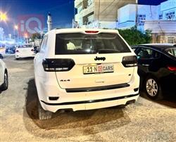 جیپ گراند شیرۆکی